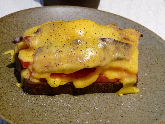 BreakfastCheeseBaconMater.jpg