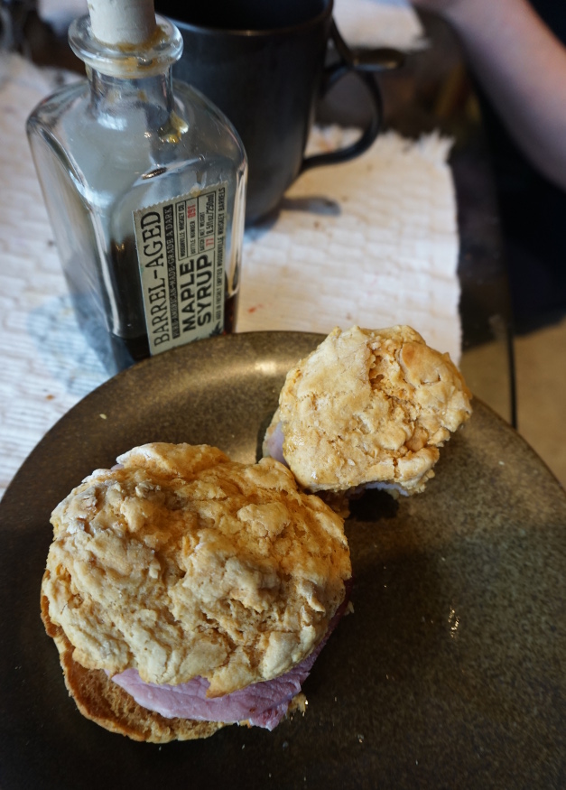 CornBiscuit.jpg