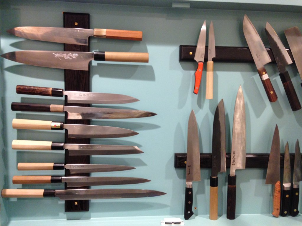 knives.JPG