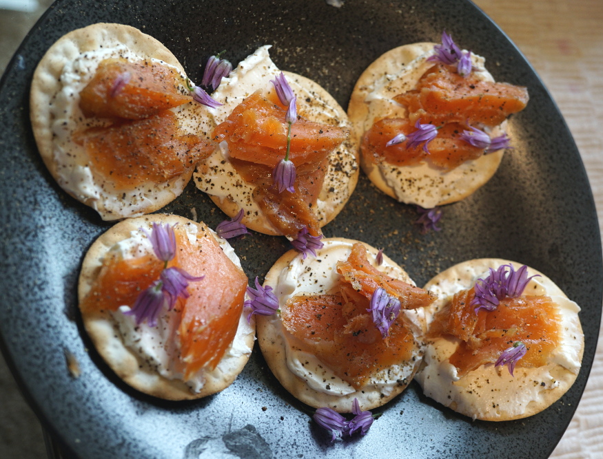 SalmonCrackers.jpg