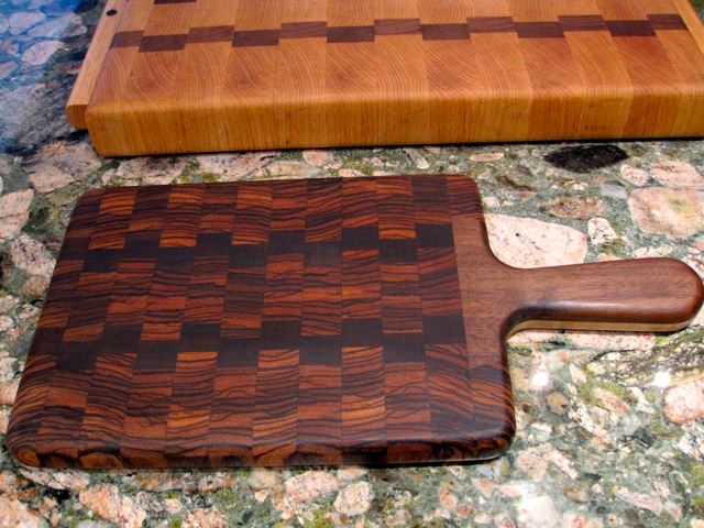 Small End Grain Cutting Board at 1 yr.jpg