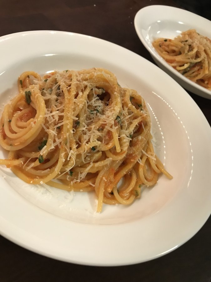 TomatoBasilPasta.jpeg